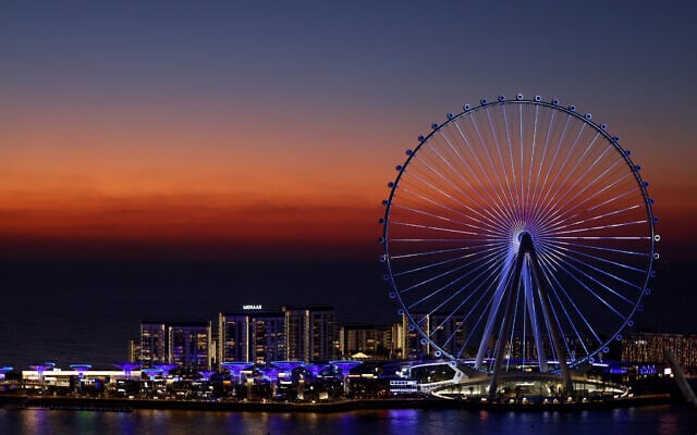 This picture taken on January 6, 2022 shows the Ain Dubai (the Dubai Eye), the world's largest and tallest observation wheel, in the Gulf emirate. (GIUSEPPE CACACE / AFP) This picture taken on January 6, 2022 shows the Ain Dubai (the Dubai Eye), the world's largest and tallest observation wheel, in the Gulf emirate. (GIUSEPPE CACACE / AFP)