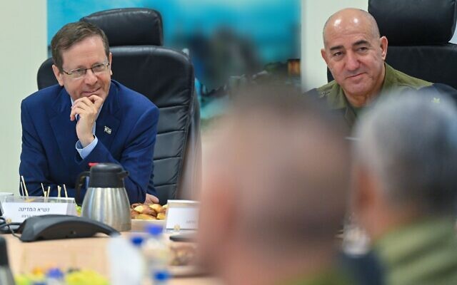 President Isaac Herzog holds a meeting with Navy officials during a visit to the Shayetet 13 naval unit on August 9, 2023. (Kobi Gideon/GPO) President Isaac Herzog holds a meeting with Navy officials during a visit to the Shayetet 13 naval unit on August 9, 2023. (Kobi Gideon/GPO)