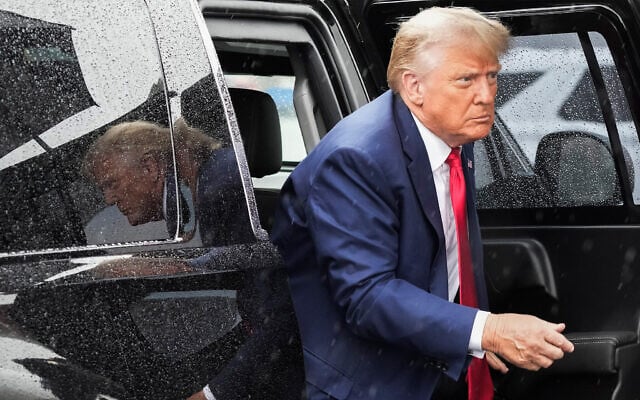 Former US president Donald Trump arrives to board his plane at Ronald Reagan Washington National Airport, in Arlington, Virginia, August 3, 2023. (AP Photo/Alex Brandon) Former US president Donald Trump arrives to board his plane at Ronald Reagan Washington National Airport, in Arlington, Virginia, August 3, 2023. (AP Photo/Alex Brandon)