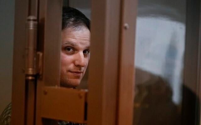Wall Street Journal reporter Evan Gershkovich stands in a glass cage in a courtroom in Moscow, Russia, on April 18, 2023. (Alexander Zemlianichenko/AP) Wall Street Journal reporter Evan Gershkovich stands in a glass cage in a courtroom in Moscow, Russia, on April 18, 2023. (Alexander Zemlianichenko/AP)