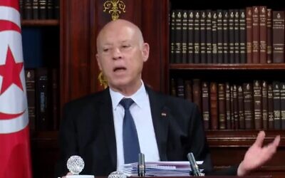 Tunisian President Kais Saied at his office in Tunis, September 18, 2023. (Screenshot: X; used in accordance with Clause 27a of the Copyright Law)