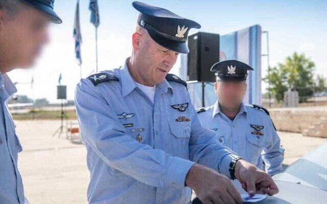 Israeli Air Force chief Maj. Gen. Tomer Bar places the roundel of the IAF on the new 'Spark' UAV, during a ceremony September 10, 2023. (IDF) Israeli Air Force chief Maj. Gen. Tomer Bar places the roundel of the IAF on the new 'Spark' UAV, during a ceremony September 10, 2023. (IDF)