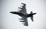 A Russian-made Yak130, a subsonic two-seat advanced jet trainer/light attack aircraft manoeuvres during a flying display at the third day at the Farnborough International Airshow in Hampshire, southern England, on July 11, 2012. (ADRIAN DENNIS / AFP)