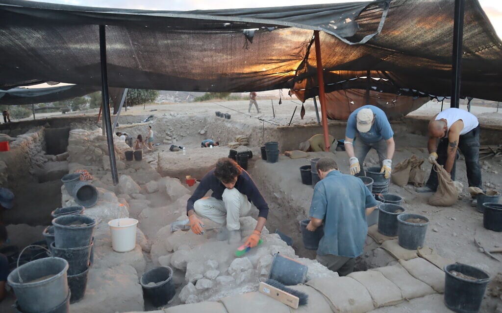 The excavation site at Tel Azekah. (Shmuel Bar-Am)