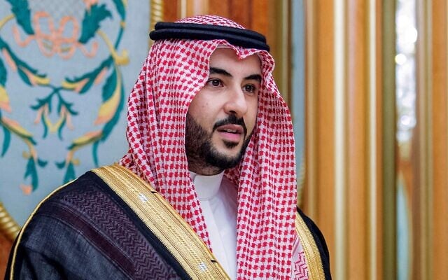 This handout picture released by the Saudi Royal Palace shows Saudi Arabia's Prince Khalid bin Salman, the second son of the reigning monarch, taking the oath as defense minister at al-Salam Royal Palace in the Red Sea coastal city of Jeddah on September 27, 2022. (Bandar AL-JALOUD / Saudi Royal Palace / AFP) This handout picture released by the Saudi Royal Palace shows Saudi Arabia's Prince Khalid bin Salman, the second son of the reigning monarch, taking the oath as defense minister at al-Salam Royal Palace in the Red Sea coastal city of Jeddah on September 27, 2022. (Bandar AL-JALOUD / Saudi Royal Palace / AFP)