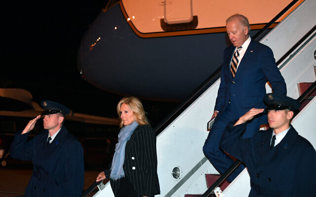US President Joe Biden and US First Lady Jill Biden step off Air Force One upon arrival at Dover Air Force Base in Dover, Delaware, on October 20, 2023. (Nicholas Kamm/AFP) US President Joe Biden and US First Lady Jill Biden step off Air Force One upon arrival at Dover Air Force Base in Dover, Delaware, on October 20, 2023. (Nicholas Kamm/AFP)