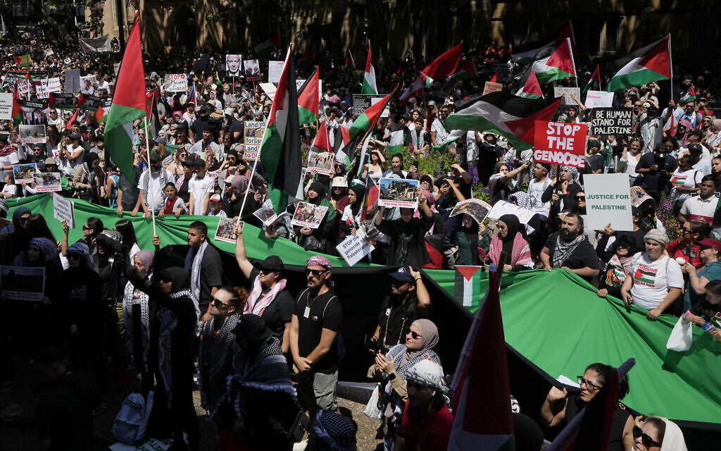 People gather during an anti-Israel, pro-Palestinian rally in Sydney, Saturday, October 21, 2023. (AP/Rick Rycroft)