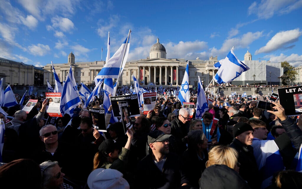 Large crowds of pro-Israel demonstrators gather in Trafalgar Square, London, October 22, 2023, demanding the release of all hostages abducted from Israel to Gaza by Hamas terrorists. (AP Photo/Frank Augstein)