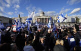 Large crowds of pro-Israel demonstrators gather in Trafalgar Square, London, October 22, 2023, demanding the release of all hostages abducted from Israel to Gaza by Hamas terrorists. (AP Photo/Frank Augstein)