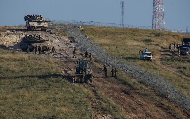 Israeli troops carry out maintenance and exposure works near the Blue Line between Israel and Lebanon, close to Misgav in northern Israel, June 12, 2023. (Ayal Margolin/Flash90) Israeli troops carry out maintenance and exposure works near the Blue Line between Israel and Lebanon, close to Misgav in northern Israel, June 12, 2023. (Ayal Margolin/Flash90)