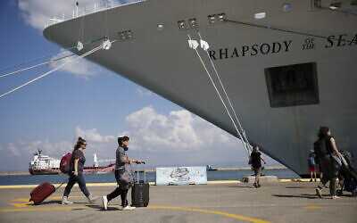 US citizens in Israel board ship at Haifa port to be evacuated to Cyprus, on October 16, 2023. (Photo by Flash90)