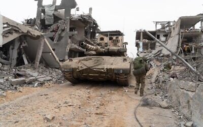 Israel Defense Forces troops operating in the Gaza Strip on October 31, 2023. (Israel Defense Forces) Israel Defense Forces troops operating in the Gaza Strip on October 31, 2023. (Israel Defense Forces)