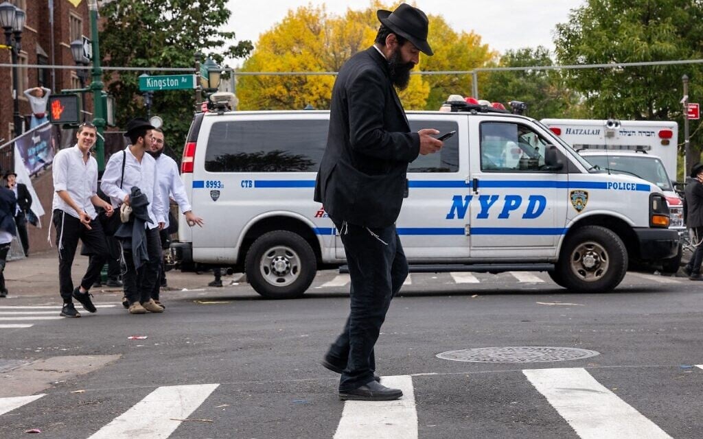 Man charged over plot to kill NYC Jews on Oct. 7 anniversary deported from Canada to US