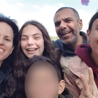 Yaniv Zohar, his wife Yasmin, and their two daughters, Keshet and Tehelet (Courtesy) Yaniv Zohar, his wife Yasmin, and their two daughters, Keshet and Tehelet (Courtesy)