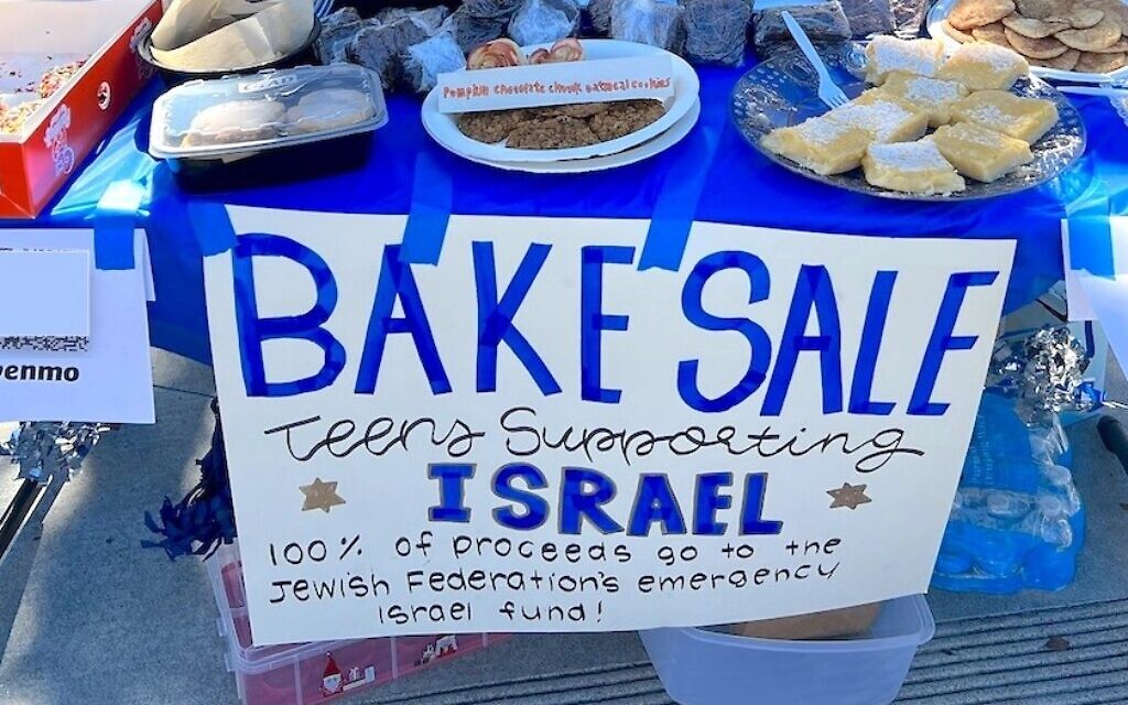 Los Angeles high school students held a bake sale that raised $5,000 for the Jewish Federation of Greater Los Angeles' Israel Crisis Fund, Nov. 6, 2023. (Jewish Federation of Greater Los Angeles via JTA) Los Angeles high school students held a bake sale that raised $5,000 for the Jewish Federation of Greater Los Angeles' Israel Crisis Fund, Nov. 6, 2023. (Jewish Federation of Greater Los Angeles via JTA)