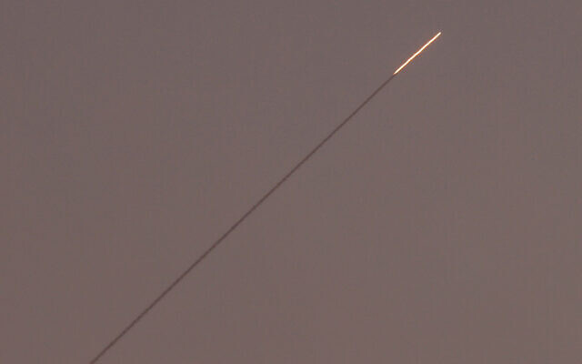 A picture taken from Sderot shows a rocket fired by Palestinian terrorists in the Gaza Strip toward Israel on November 3, 2023, amid the ongoing war between Israel and Hamas. (Jack Guez/AFP) A picture taken from Sderot shows a rocket fired by Palestinian terrorists in the Gaza Strip toward Israel on November 3, 2023, amid the ongoing war between Israel and Hamas. (Jack Guez/AFP)