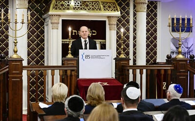 German Chancellor Olaf Scholz speaks during a central commemoration ceremony for the 85th anniversary of Kristallnacht, in the Beth Zion Synagogue in Berlin on November 9, 2023. (John MACDOUGALL / POOL / AFP)