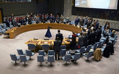 File: The UN Security Council holds a moment of silence before meeting on the Israel-Hamas war, at UN Headquarters in New York City, on November 10, 2023. (TIMOTHY A. CLARY / AFP) File: The UN Security Council holds a moment of silence before meeting on the Israel-Hamas war, at UN Headquarters in New York City, on November 10, 2023. (TIMOTHY A. CLARY / AFP)