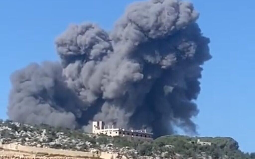Plumes of smoke rise near the Lebanese village of Rmeish following Israeli airstrikes on November 4, 2023. (Screencapture/X used in accordance with Clause 27a of the Copyright Law)