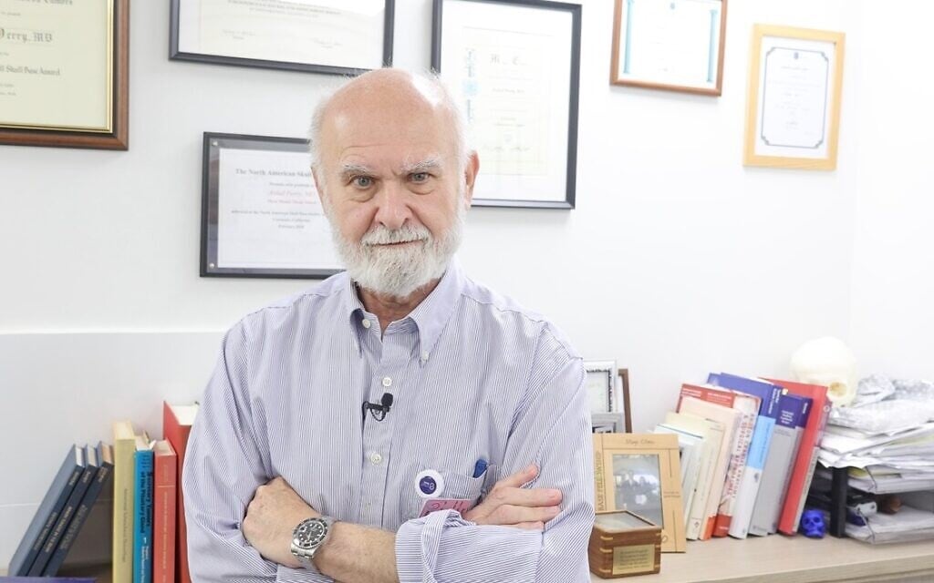 Mayo Clinic neurosurgeon Dr. Teodoro Forcht Dagi at Sheba Medical Center, Ramat Gan, October 2023. (Maayan Janus/Sheba Medical Center) Mayo Clinic neurosurgeon Dr. Teodoro Forcht Dagi at Sheba Medical Center, Ramat Gan, October 2023. (Maayan Janus/Sheba Medical Center)