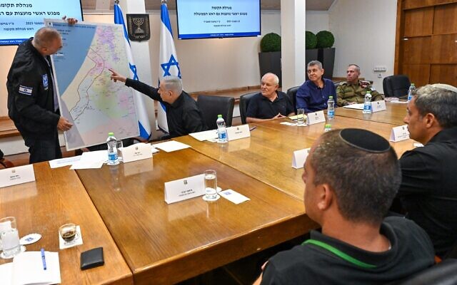 Prime Minister Benjamin Netanyahu meets with the mayors of southern Israeli towns on November 10, 2023. (Kobi Gideon/GPO) Prime Minister Benjamin Netanyahu meets with the mayors of southern Israeli towns on November 10, 2023. (Kobi Gideon/GPO)