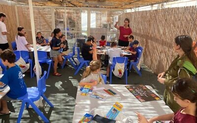A class held in a temporary school in Eilat, November 2023. (courtesy Education Ministry)