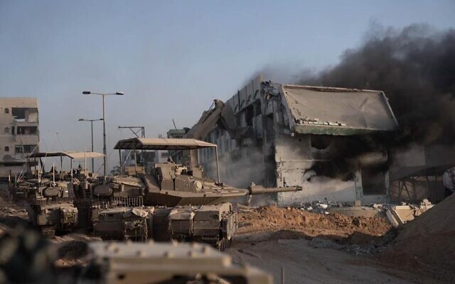 Troops of the IDF's 401st Brigade are seen operating in the Gaza Strip, in a handout photo published November 10, 2023. (Israel Defense Forces) Troops of the IDF's 401st Brigade are seen operating in the Gaza Strip, in a handout photo published November 10, 2023. (Israel Defense Forces)