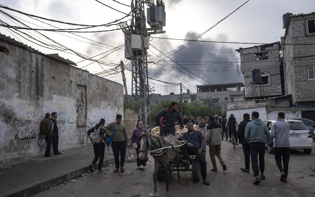 Smoke rises following an Israeli bombardment on Rafah, southern Gaza Strip, Wednesday, Dec. 20, 2023. (AP/Fatima Shbair)