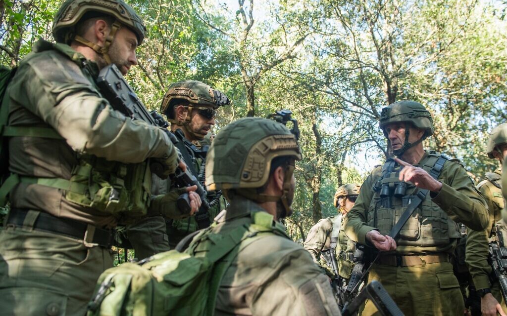 IDF Chief of Staff Herzi Halevi speaks to soldiers in northern Israel, December 20, 2023 (IDF)