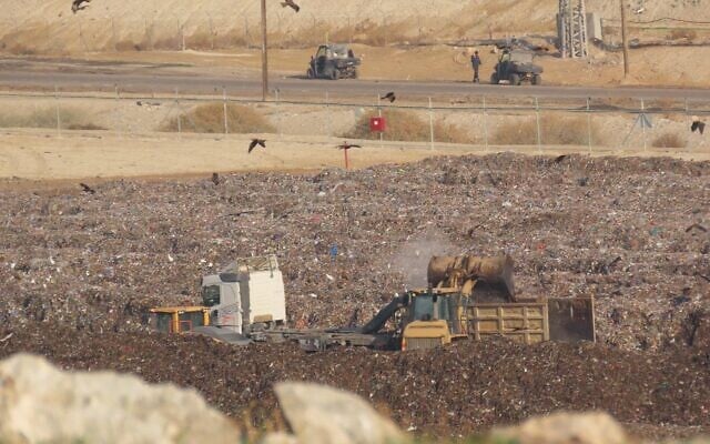 Police, Environment Ministry raid recycling company suspected of fraud ...
