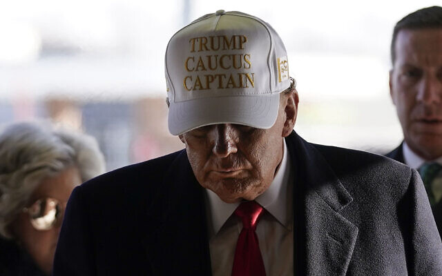 Republican presidential candidateDonald Trump arrives to pick up pizza at a Casey's in Waukee, Iowa, January 14, 2024. (AP Photo/Andrew Harnik) Republican presidential candidateDonald Trump arrives to pick up pizza at a Casey's in Waukee, Iowa, January 14, 2024. (AP Photo/Andrew Harnik)