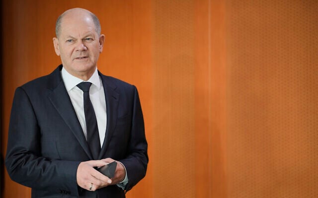 German Chancellor Olaf Scholz arrives for the cabinet meeting of the German government at the chancellery in Berlin, Germany, January 24, 2024. (AP/Markus Schreiber) German Chancellor Olaf Scholz arrives for the cabinet meeting of the German government at the chancellery in Berlin, Germany, January 24, 2024. (AP/Markus Schreiber)
