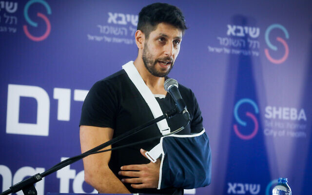 Israeli singer-songwriter, actor and reserve soldier Idan Amedi who was seriously injured while fighting in the Gaza Strip speaks at a press conference upon his discharge from Sheba Medical Center, Ramat Gan, January 25, 2024. (Miriam Alster/Flash90) Israeli singer-songwriter, actor and reserve soldier Idan Amedi who was seriously injured while fighting in the Gaza Strip speaks at a press conference upon his discharge from Sheba Medical Center, Ramat Gan, January 25, 2024. (Miriam Alster/Flash90)