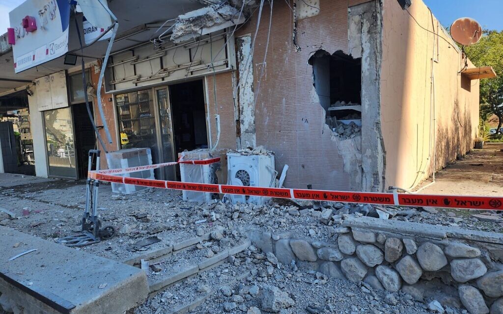 The scene of a rocket impact in the southern city of Netivot, following a barrage fired from the Gaza Strip, January 16, 2024. (Fire and Rescue Services)