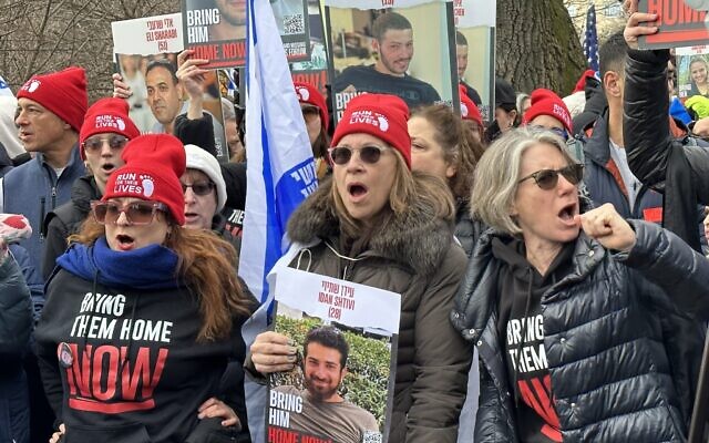 Illustrative: Over 2,000 people show up for the weekly solidarity demonstration Run for Their Lives in Central Park, Manhattan, January 14, 2024. (Jordana Horn/Times of Israel)