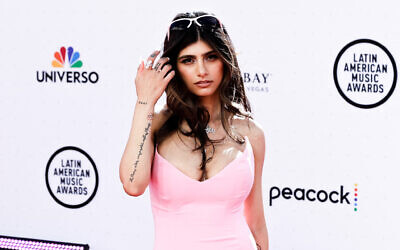 Mia Khalifa arrives at the 2022 Latin American Music Awards at Michelob ULTRA Arena on April 21, 2022 in Las Vegas, Nevada. (Photo by Greg Doherty / GETTY IMAGES NORTH AMERICA / Getty Images via AFP)