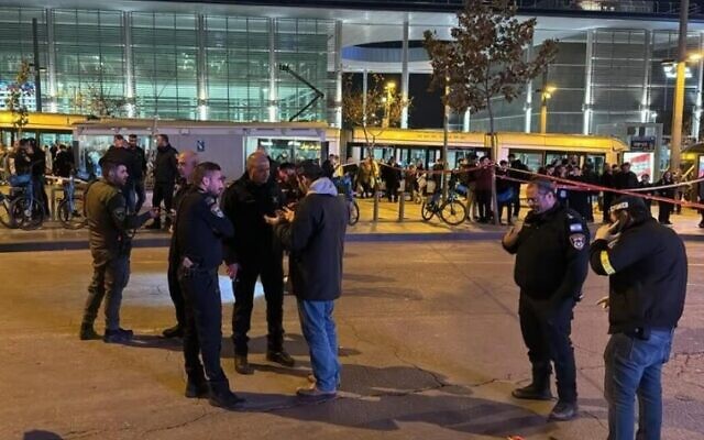 Police seen outside Jerusalem's Central Bus Station, after shooting a murder suspect who lunged at officers with a knife, January 18, 2024. (Israel Police)