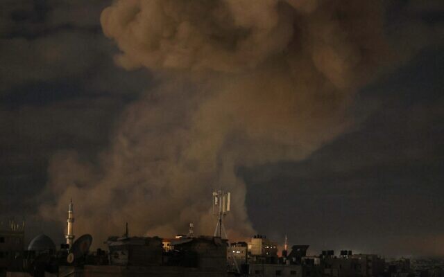 Smoke billows in the sky following Israeli bombardment on a mosque in Rafah refugee camp in the southern Gaza Strip on February 22, 2024, amid the war between Israel and the Palestinian terror group Hamas. (Mohammed Abed/AFP) Smoke billows in the sky following Israeli bombardment on a mosque in Rafah refugee camp in the southern Gaza Strip on February 22, 2024, amid the war between Israel and the Palestinian terror group Hamas. (Mohammed Abed/AFP)