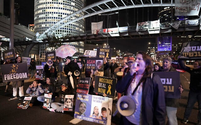 Israelis block a highway as they demand the release of the hostage from Hamas captivity during a rally in Tel Aviv, Israel, February 4, 2024. (AP Photo/Oded Balilty) Israelis block a highway as they demand the release of the hostage from Hamas captivity during a rally in Tel Aviv, Israel, February 4, 2024. (AP Photo/Oded Balilty)