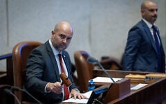 Knesset speaker Amir Ohana in the Knesset, Jerusalem, on December 25, 2023. (Yonatan Sindel/Flash90)
