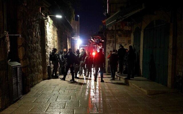 Police at the scene of an attempted stabbing attack in the Old City of Jerusalem, February 11, 2024. (Israel Police) Police at the scene of an attempted stabbing attack in the Old City of Jerusalem, February 11, 2024. (Israel Police)