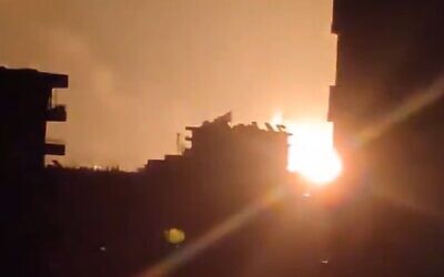 Footage showing an alleged Israeli airstrike on the city of Homs, Syria, February 7, 2024. (X video screenshot: used in accordance with Clause 27a of the Copyright Law)