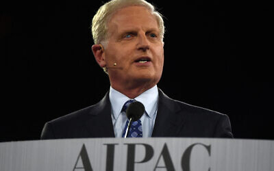 Howard Kohr, CEO of AIPAC (American Israel Public Affairs Committee), speaks at the start of the AIPAC 2016 Policy Conference on March 20, 2016 in Washington, DC. (MOLLY RILEY / AFP)