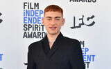 British singer and actor Olly Alexander arrives for the 37th Film Independent Spirit Awards in Santa Monica, California, on March 6, 2022. (Frederic J. BROWN / AFP)