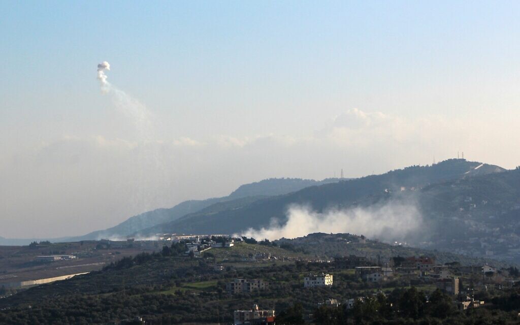 Smoke billows from the site of Israeli airstrikes on the southern Lebanese village of Kfar Kila near the border with Israel on March 2, 2024. (Rabih DAHER / AFP)