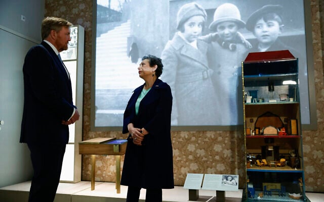 Netherlands' King Willem Alexander, left, tours the National Holocaust Museum in Amsterdam, Netherlands, March 10, 2024. (Piroschka van de Wouw/Pool Photo via AP)
