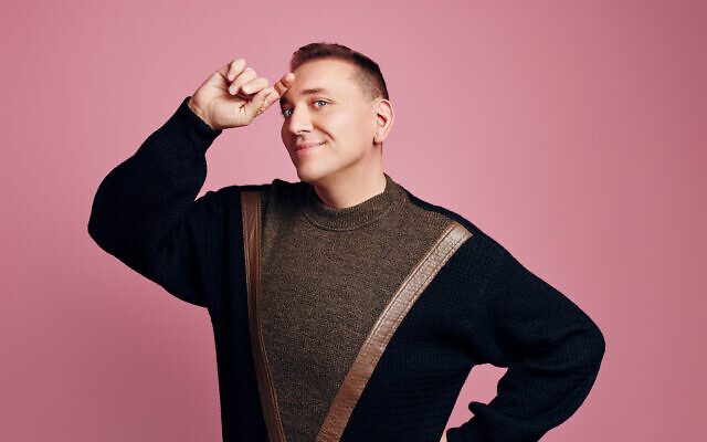 Stand-up comedian Daniel-Ryan Spaulding (Maximilian Koenig)