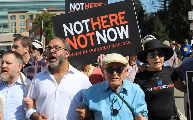Holocaust survivor Ben Stern (blue shirt) leads 200 marchers in the "Bay Area Rally Against Hate" in Berkeley in August 2017. (Photo/Rob Gloster) Holocaust survivor Ben Stern (blue shirt) leads 200 marchers in the "Bay Area Rally Against Hate" in Berkeley in August 2017. (Photo/Rob Gloster)
