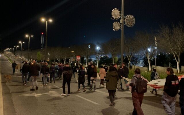 Protesters marching to Knesset in support of a hostage deal on March 17, 2024. (Charlie Summers/Times of Israel)