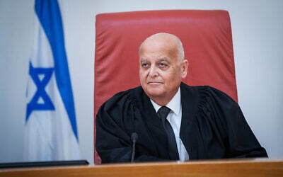 Deputy President of Supreme Court Judge Salim Joubran in the court in Jerusalem on June 14, 2017. (Yonatan Sindel/Flash90)